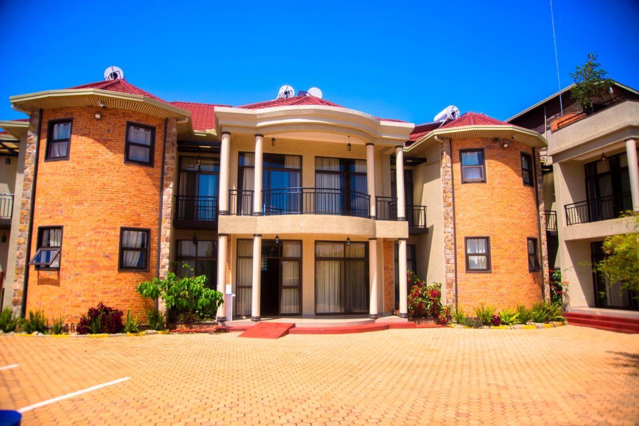 Quality Inn Hotel キガリ エクステリア 写真